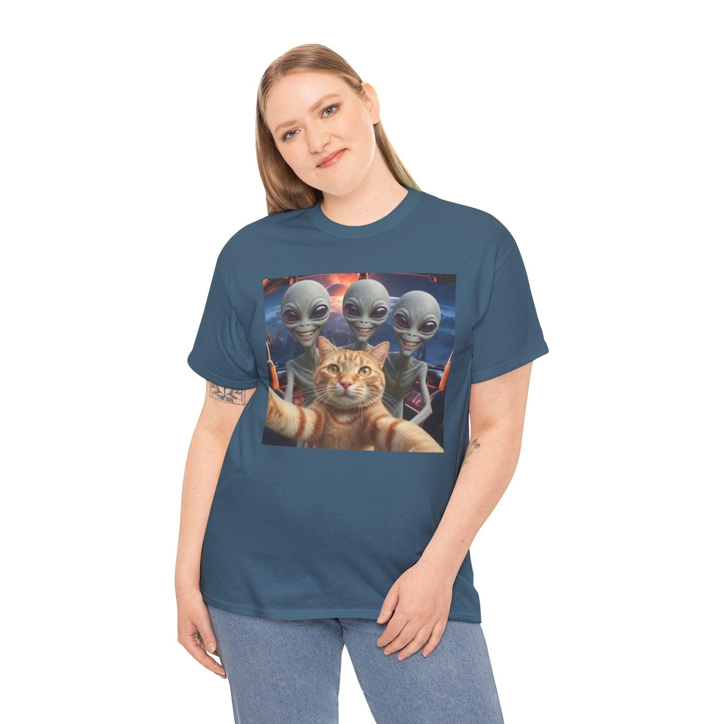 Cat Selfie Unisex Tee, Alien Greys Graphic Shirt, Funny Cat Lover Top, Cute Cat Tee, Extraterrestrial T-Shirt, Animal Selfie Apparel